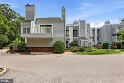 1750 Oakwood Ter #17A, Narberth, PA 19072 - Photo 2