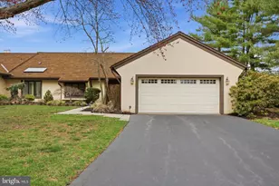 12 Withers Ln, Blue Bell, PA 19422 - Photo 2