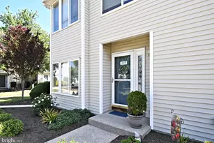 805 Karen's Ct, North Wales, PA 19454 - Photo 4