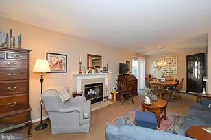 805 Karen's Ct, North Wales, PA 19454 - Photo 6