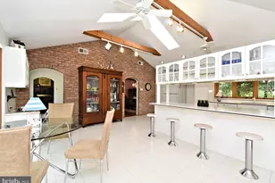 650 Gabriel Ct, Pottstown, PA 19464 - Photo 32