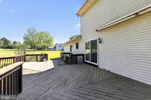 690 Andrews Dr, Harleysville, PA 19438 - Photo 40