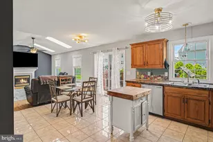 1787 Joanne Ct, Pottstown, PA 19464 - Photo 10