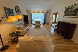 806 Warfield Ln, Huntingdon Valley, PA 19006 - Photo 18