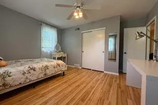806 Warfield Ln, Huntingdon Valley, PA 19006 - Photo 32