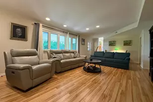806 Warfield Ln, Huntingdon Valley, PA 19006 - Photo 38