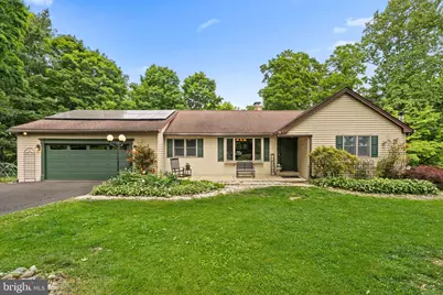 9002 Independence Drive, Green Lane, PA 18054 - Photo 2
