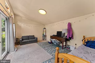 9002 Independence Dr, Green Lane, PA 18054 - Photo 38