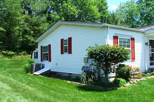 14 Woodbine Ct W, Harleysville, PA 19438 - Photo 34