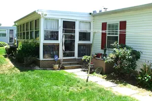 14 Woodbine Ct W, Harleysville, PA 19438 - Photo 32