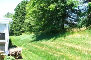 14 Woodbine Ct W, Harleysville, PA 19438 - Photo 38