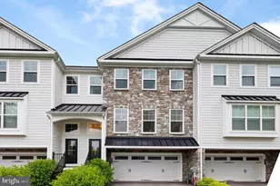 4113 Addison Ct, Lafayette Hill, PA 19444 - Photo 2