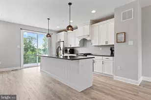 4113 Addison Ct, Lafayette Hill, PA 19444 - Photo 8