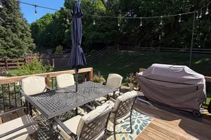 1011 Creekview Dr, Pennsburg, PA 18073 - Photo 18