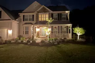 1011 Creekview Dr, Pennsburg, PA 18073 - Photo 2
