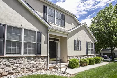 27 Westhampton Way, Lansdale, PA 19446 - Photo 2