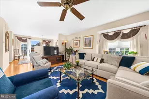 478 Amherst Ct, Harleysville, PA 19438 - Photo 6