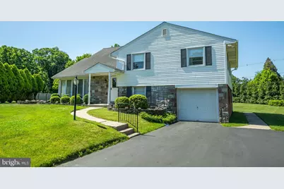 1133 Ballytore Road, Huntingdon Valley, PA 19006 - Photo 4
