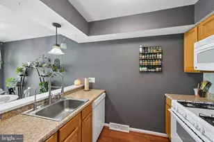 197 Bradford Ln, Lansdale, PA 19446 - Photo 10