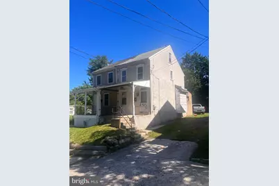 415 E Chestnut Street, Norristown, PA 19401 - Photo 4