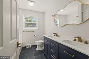 703 Gregory Dr, Horsham, PA 19044 - Photo 2