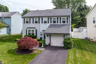 5 Pebble Dr, Horsham, PA 19044 - Photo 2