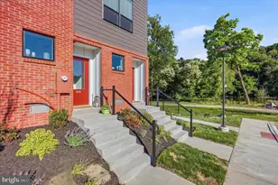 919 Riverplace Dr, Conshohocken, PA 19428 - Photo 4