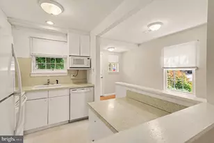831 Jackson St, Lansdale, PA 19446 - Photo 8