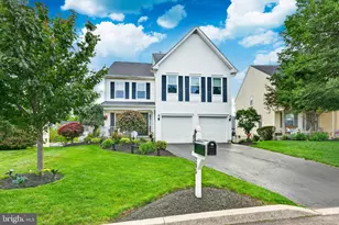 205 Commons Ln, Collegeville, PA 19426 - Photo 2