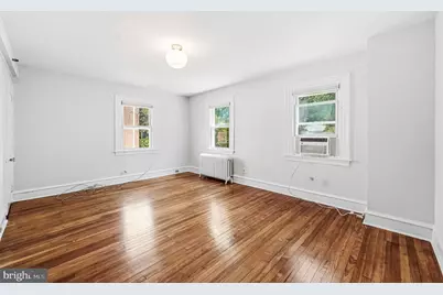 32 W Montgomery Avenue, Ardmore, PA 19003 - Photo 18