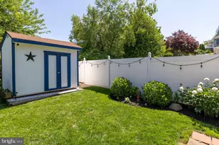 136 W 2nd Ave, Conshohocken, PA 19428 - Photo 8