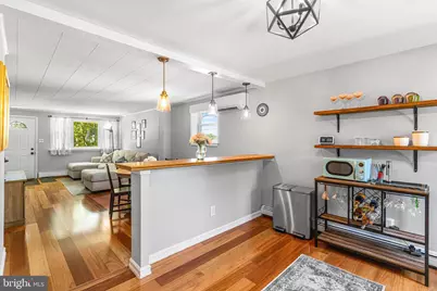 136 W 2nd Avenue, Conshohocken, PA 19428 - Photo 16