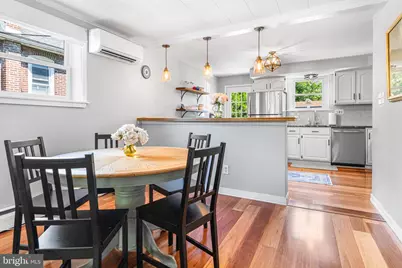 136 W 2nd Avenue, Conshohocken, PA 19428 - Photo 14