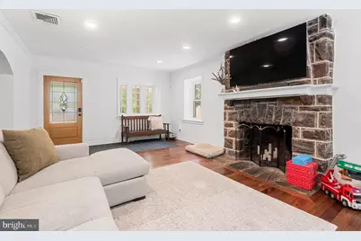 22 Maple Avenue, Bala Cynwyd, PA 19004 - Photo 4