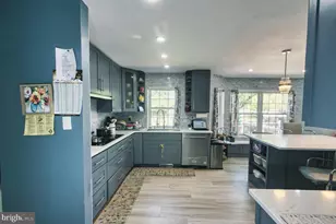 139 Mallard Dr W, North Wales, PA 19454 - Photo 18