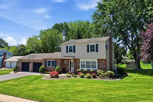 2016 Sterigere St, Eagleville, PA 19403 - Photo 2