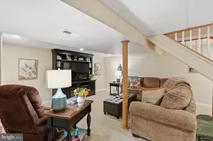 2016 Sterigere St, Eagleville, PA 19403 - Photo 38