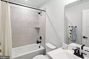 433 Market St, Souderton, PA 18964 - Photo 20
