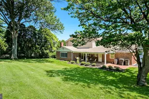 1276 Burnett Rd, Huntingdon Valley, PA 19006 - Photo 28
