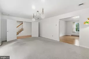 214 Brookside Cir, Harleysville, PA 19438 - Photo 6