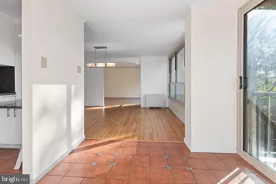 1001 City Avenue #EE-1024, Wynnewood, PA 19096 - Photo 6