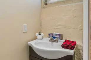 105 Spring Mill Ave, Conshohocken, PA 19428 - Photo 42