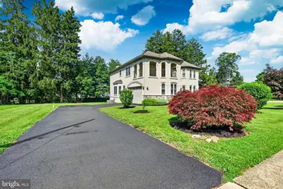 261 Pheasant Drive, Huntingdon Valley, PA 19006 - Photo 2