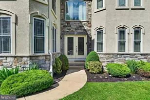 261 Pheasant Dr, Huntingdon Valley, PA 19006 - Photo 2
