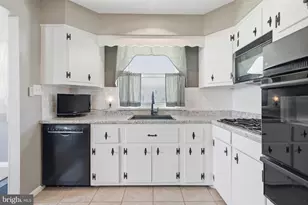 2914 Denise Rd, Norristown, PA 19403 - Photo 20