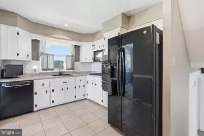 2914 Denise Rd, Norristown, PA 19403 - Photo 26