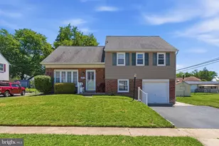 2914 Denise Rd, Norristown, PA 19403 - Photo 1