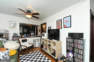 132 Walnut St, Mont Clare, PA 19453 - Photo 10
