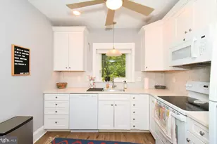 132 Walnut St, Mont Clare, PA 19453 - Photo 24