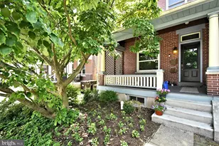 132 Walnut St, Mont Clare, PA 19453 - Photo 2
